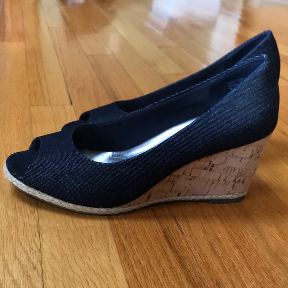Navy Wedges